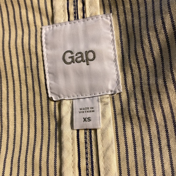 GAP Jacket - Picture 5 of 6